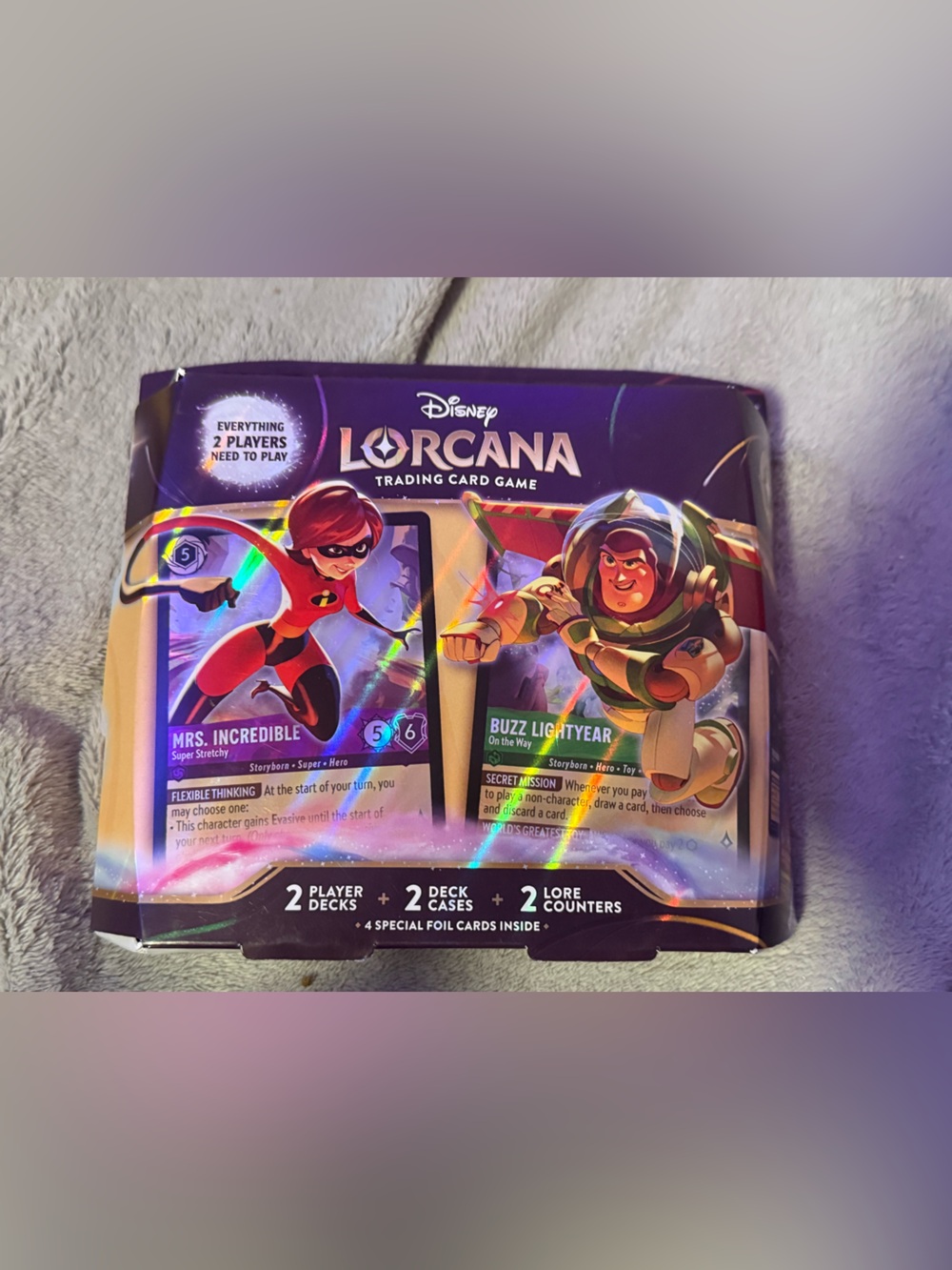 Disney Lorcana Starter Pack - Mrs Incredible & Buzz Lightyear